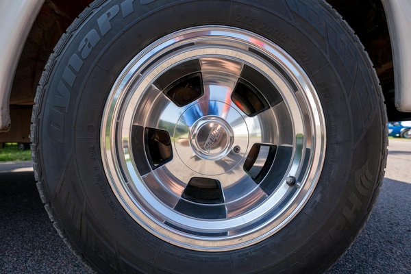 Harley-Davidson face à la concurrence : Plus qu'une moto, un style de vie